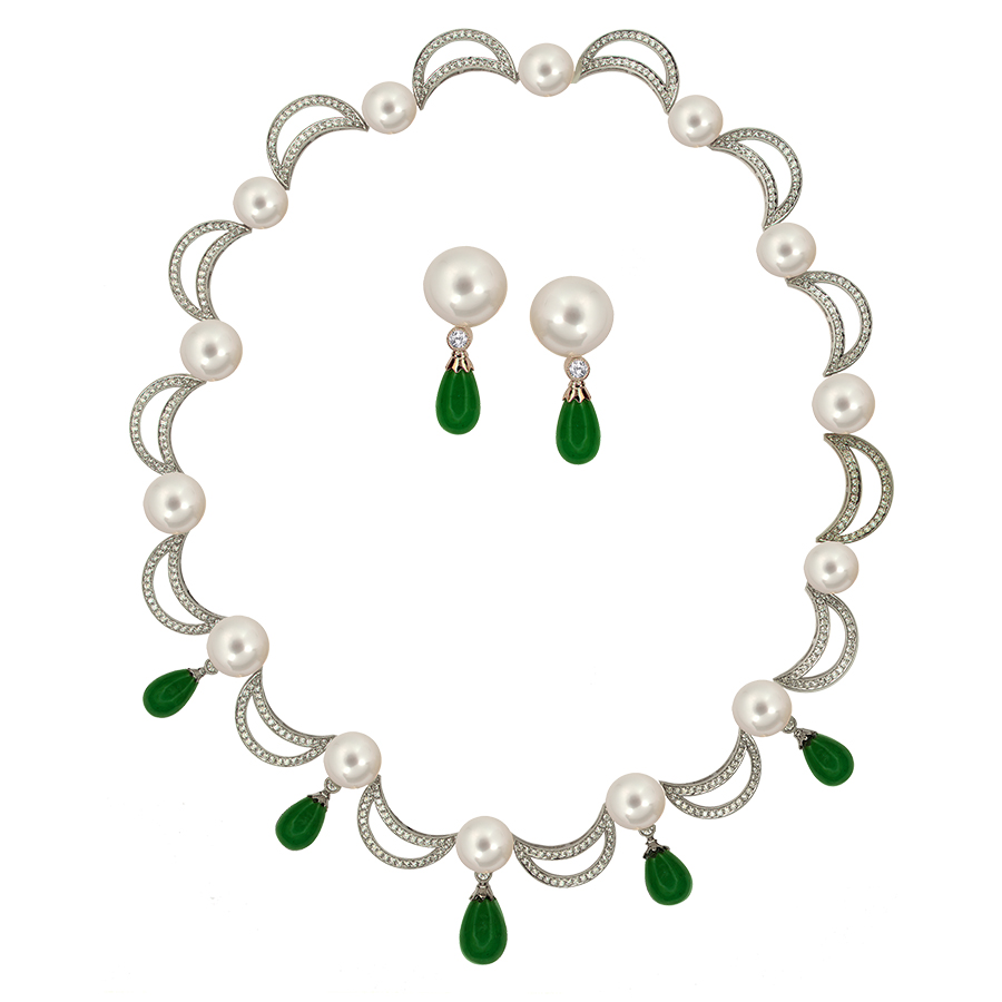 Women’s Jewelry Over $5,000 Jeweler: Ziad H. Noshie Almaza Jewelers Houston, TX Honorable Mentions: Leo A. Fried, Blue Heron Jewelry Company inPoulsbo, WA; Cory Vetta, Carleo Creations, Inc. in Pueblo, CO