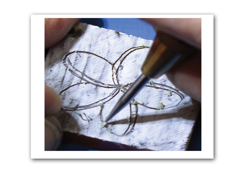 Kate Wolf Transferring a Pattern to Wax