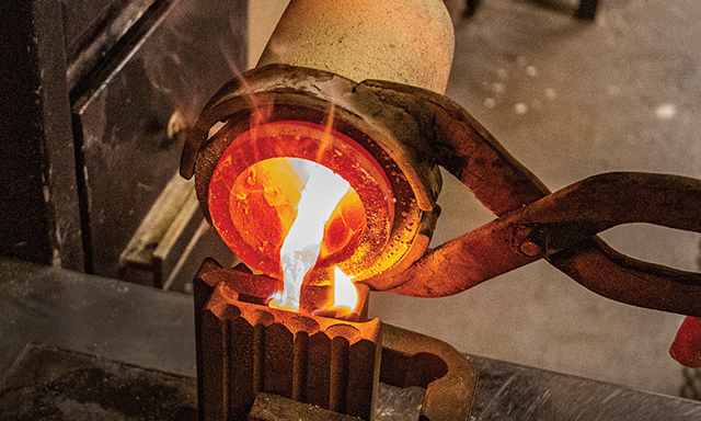 Pouring from ingot