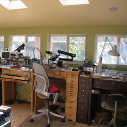 Natural Light in Gregoré Morin’s Studio