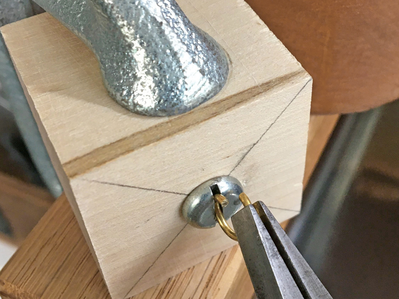Step 5: Inserting a closed jump ring into the DIY vise
